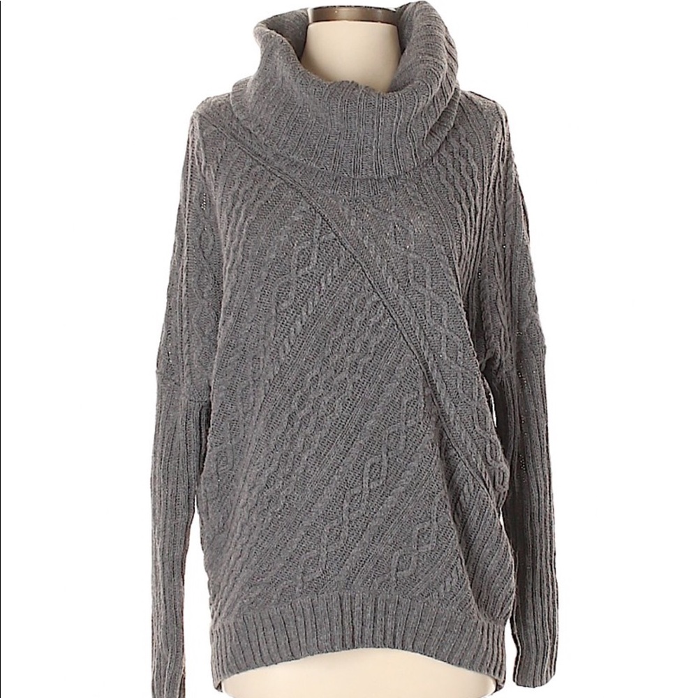 BCBGMAXAZRIA pullover sweater S